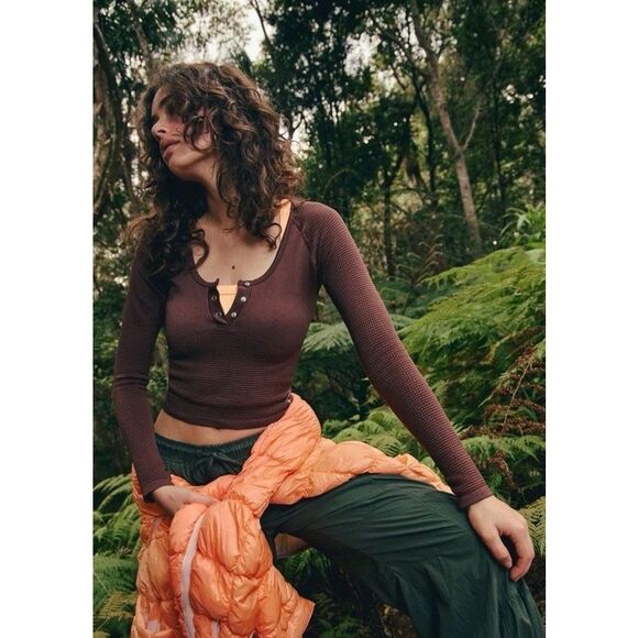 Free People Movement Bail Out Long Sleeve Layer Crop Top Cocoa Brown XS/S NWT - Picture 1 of 7